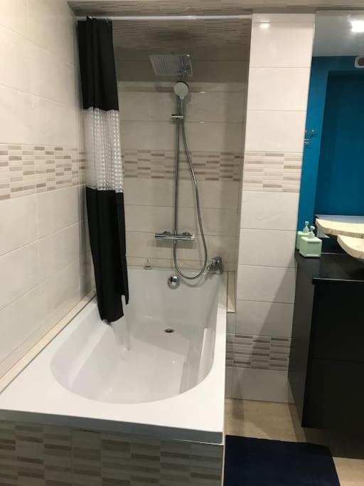 Paisible Logement Tout Equipe Pour 1 A 6 Personnes Ebersheim Exteriér fotografie